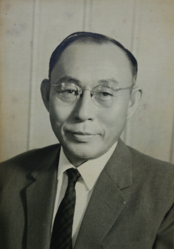 건국대학교 설립자 상허 유석창 박사